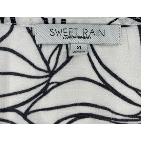 Sweet Rain Floral Print Black & White Blouse XL Career Dressy - Picture 2 of 5